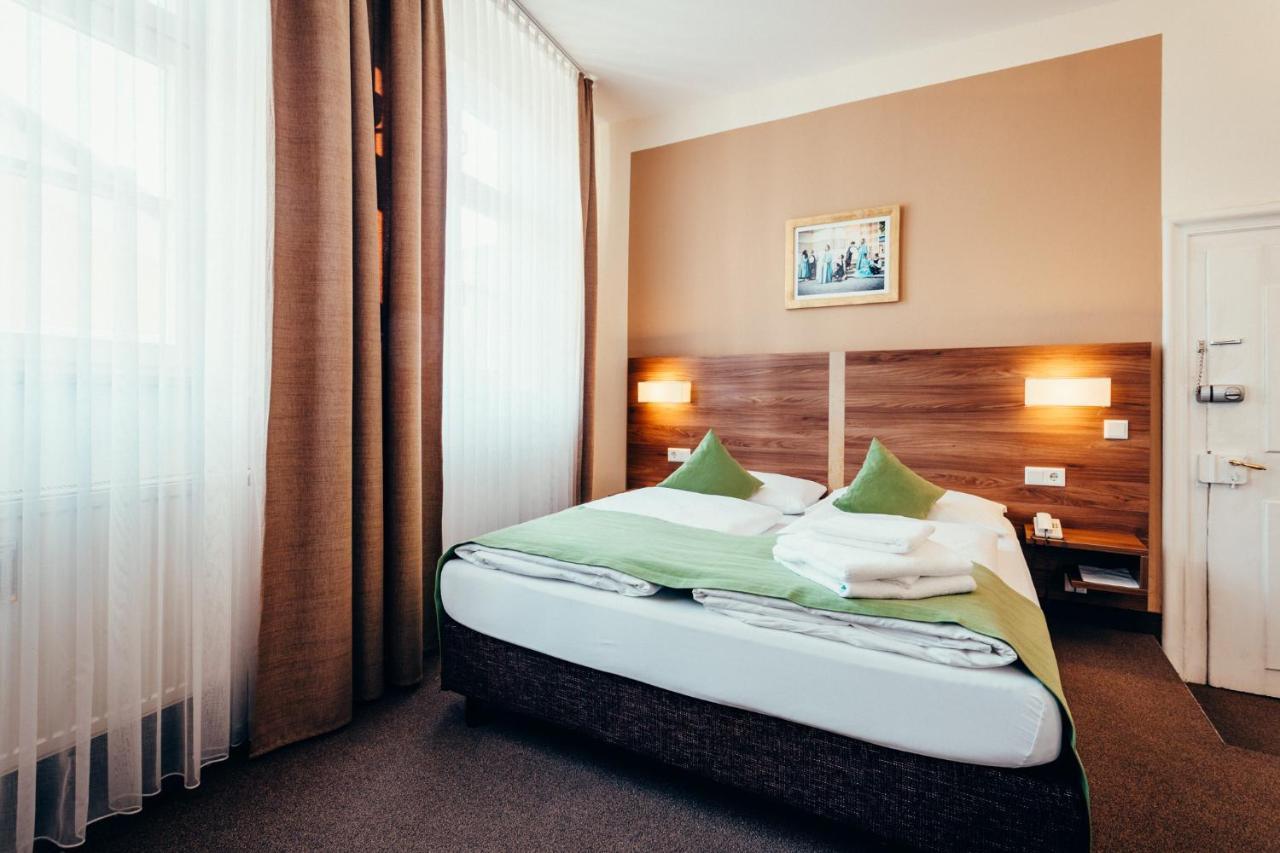 Hotel Adler Eichstätt Εξωτερικό φωτογραφία