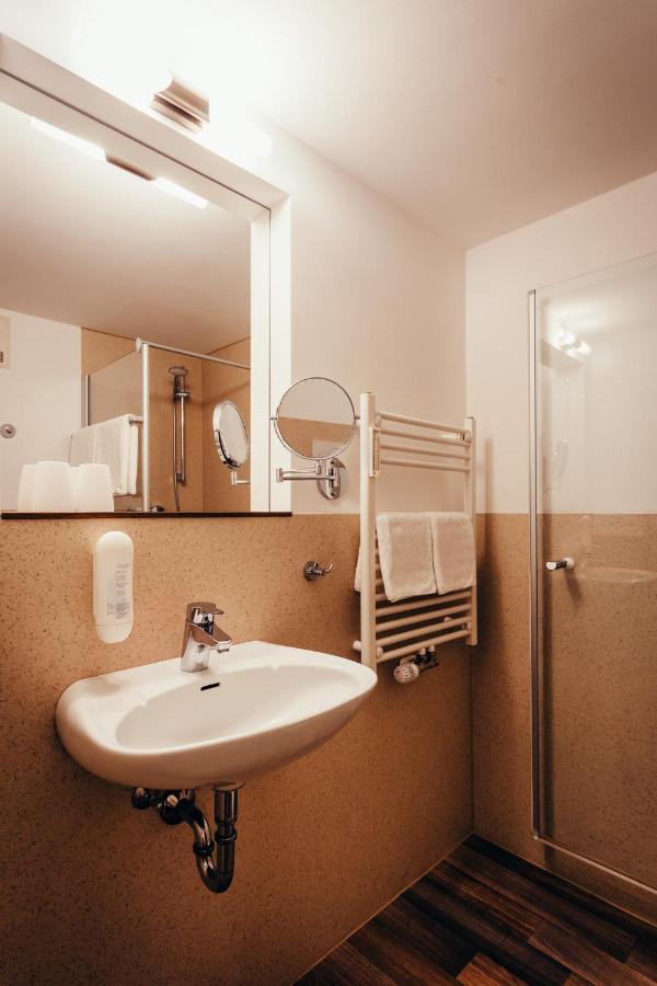 Hotel Adler Eichstätt Εξωτερικό φωτογραφία