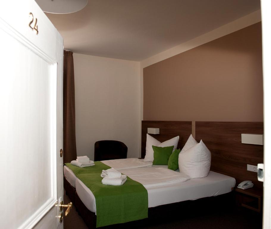 Hotel Adler Eichstätt Δωμάτιο φωτογραφία