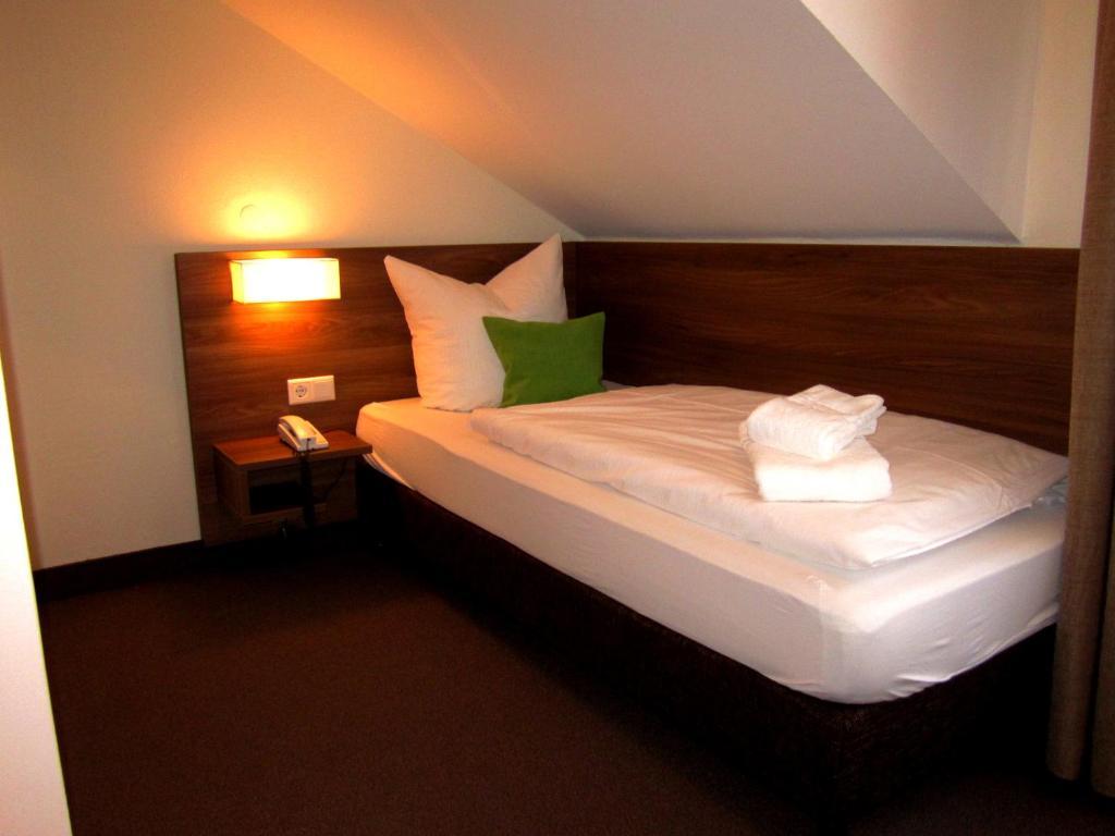 Hotel Adler Eichstätt Δωμάτιο φωτογραφία